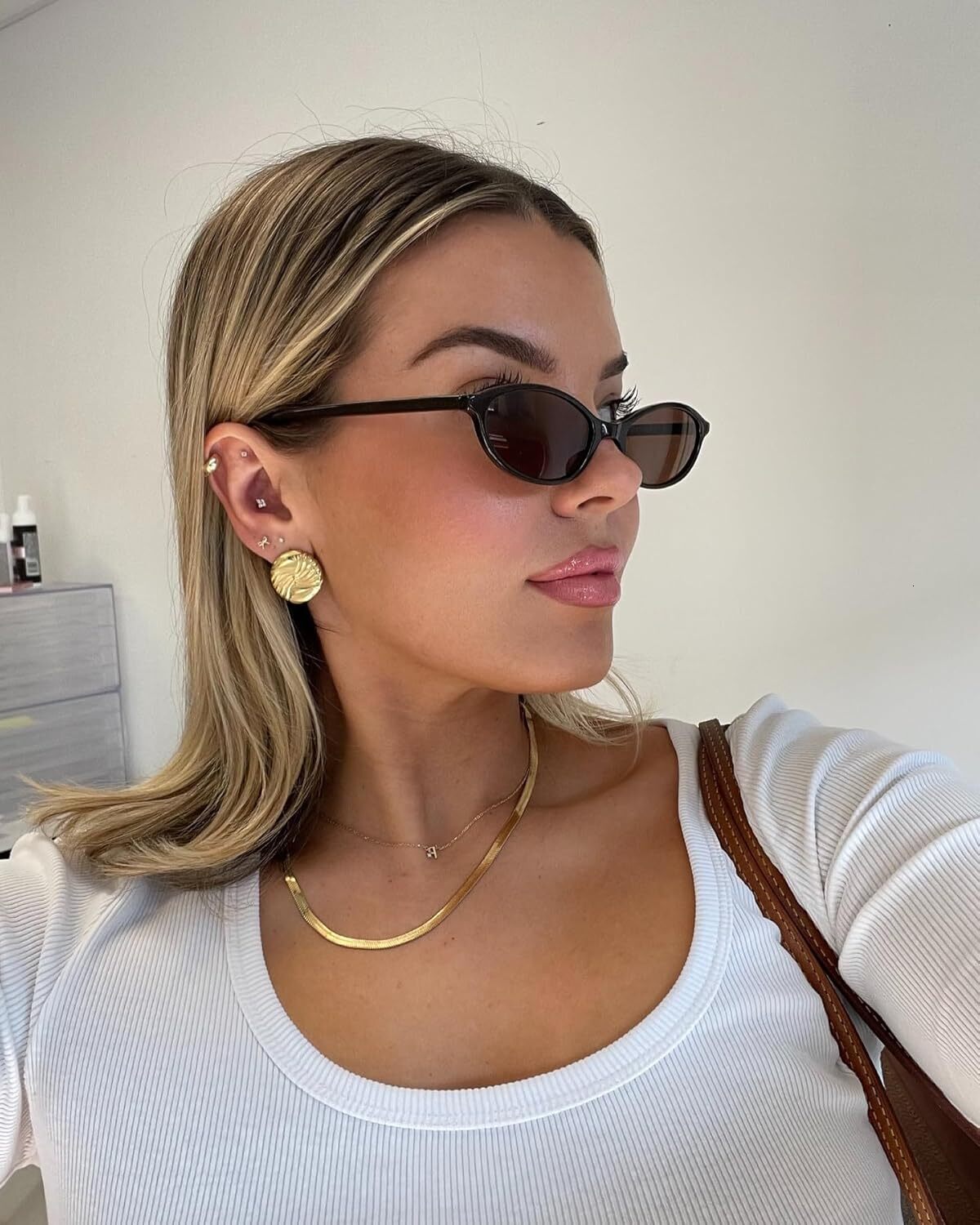 Designer sunglasses Retro Oval Sunglasses for Women Chic Cat Eye 90s Sunnies Lightweight Narrow Shades Trendy UV protection Sun Glasses