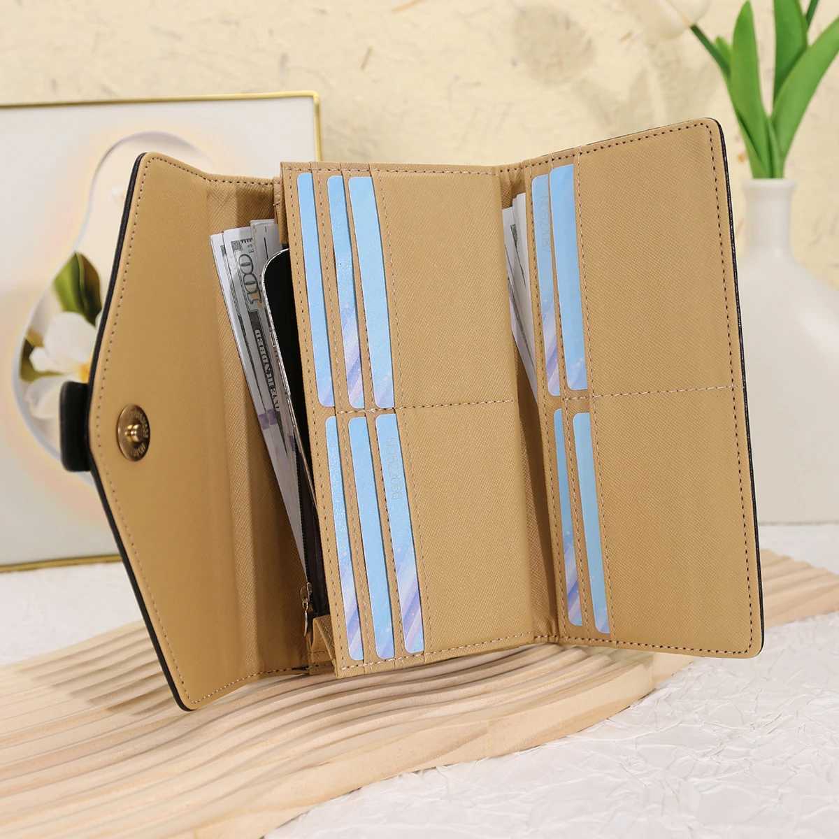 Womens Wallet Multi-functional Simple Large-capacity Long Leaf Button Simple Three-fold CluTCh Bag Z250621