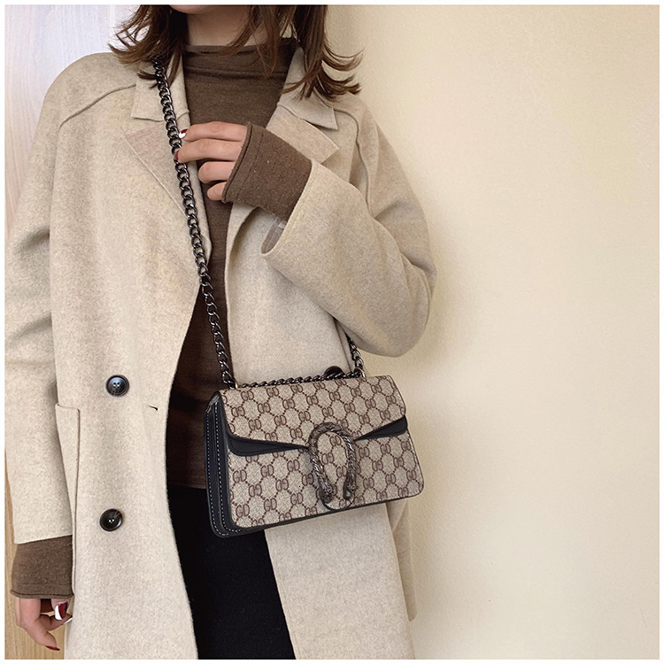 Free Shipping Designer Bag 2025 New Fashionable Retro Printed Mini Shoulder Wide Chain Luxury Bag Women's Bag