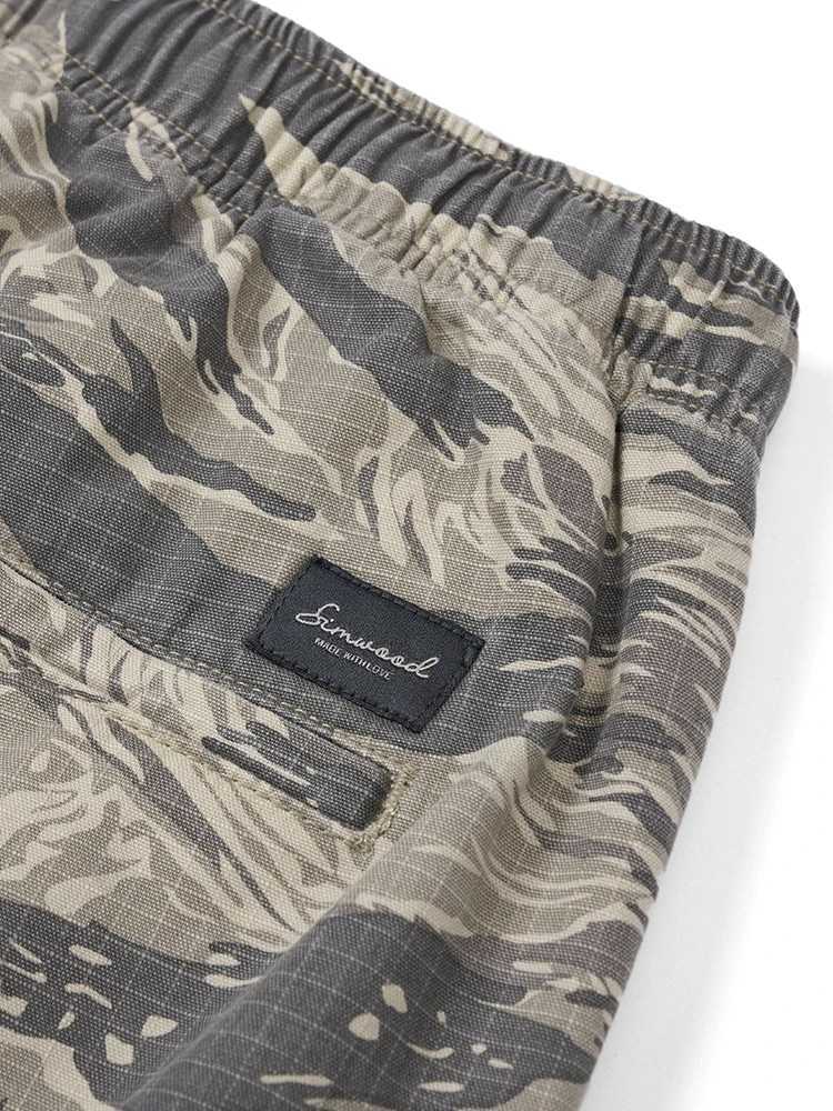 SIMWOOD 2024 Summer New Oversize 270gsm 100% Cotton Fabric Enzyme Washed Vintage Camouflage Cargo Shorts Men Outdoor Shorts W250621