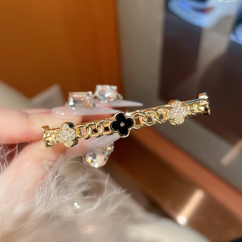 designer bracelet Real gold electroplated zircon wer Korean ins high-end feeg bracelet, niche commuting new handmade accessory for women