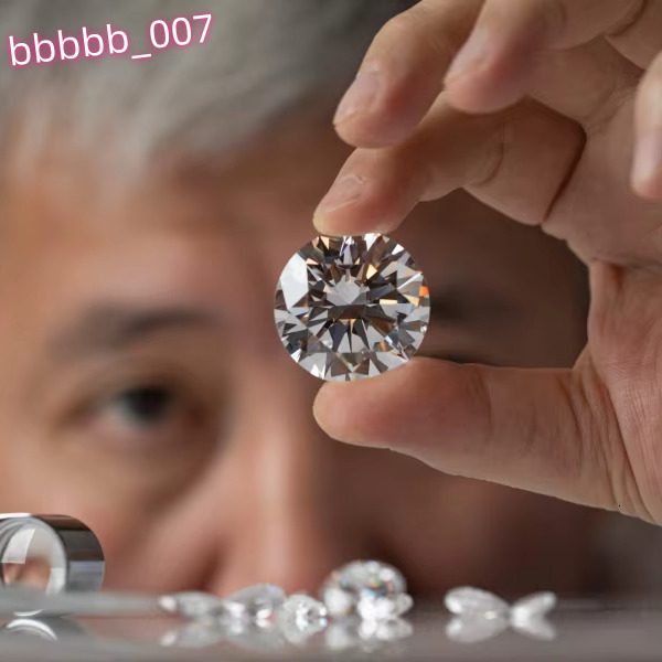 Lab Created Diamond Loose Diamond CVD HPHT IGI Certified 1-5 Carat DEF Color VVS VS Round Cut Lab-Grown Diamond
