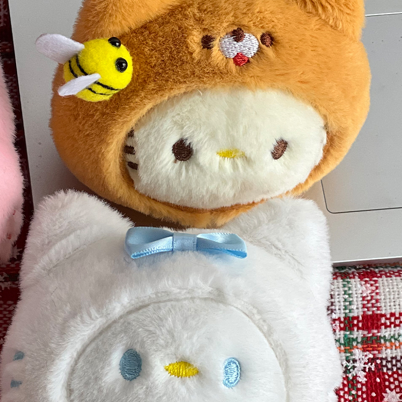 Whimsical Kitty Face Keyring Kuromi Trinket Handmade Plushie Doll Pendants Ornament Perfect for Personalized Gifts Toys for Ages 2-4 Wholesale