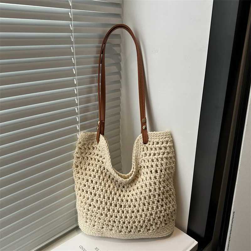 Straw Knitted Bag Womens Large Capacity Bucket Bag New All Go Small Design Shoulder Bag Tote Bag XJ250620
