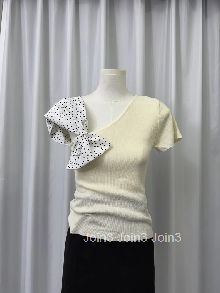 2025 Ropa Mujer Summer T Shirts Polka Dot Bow Skew Collar Tees Womens Clothing Short Sleeve Loose Tees Chic Korean Tshirt Tops