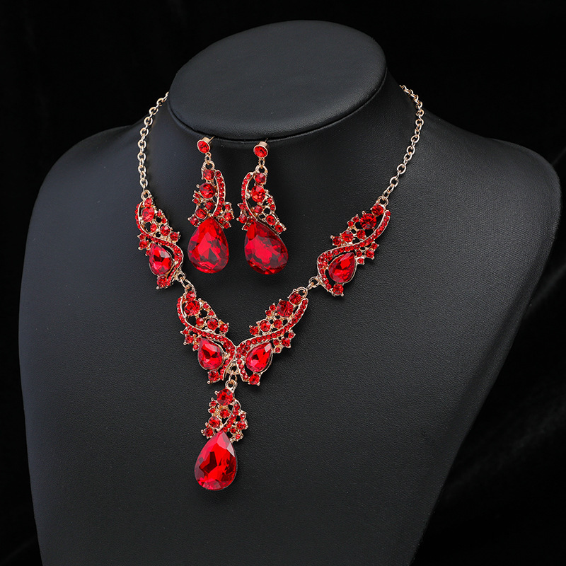 New Exaggerated Statement Necklace Earring Set Luxury Gemstones Natural Crystals with Cross Mirror Accents Perfect for Dresses