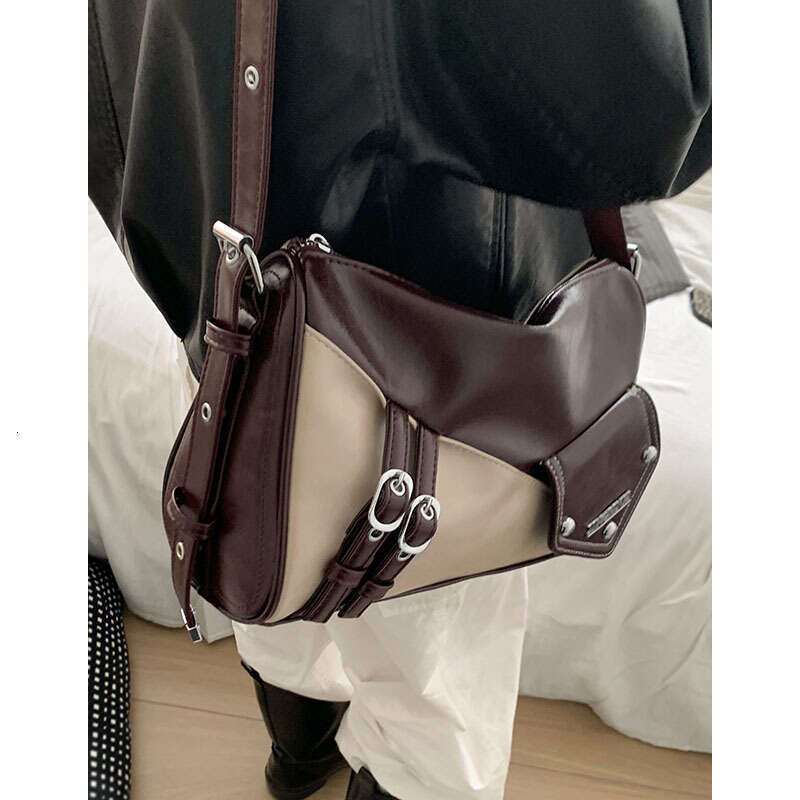 designer bag Autumn Winter Niche Underarm for Women Bags 2024 New Color-Block Pillow Simple Large Capacity Crossbody Bag