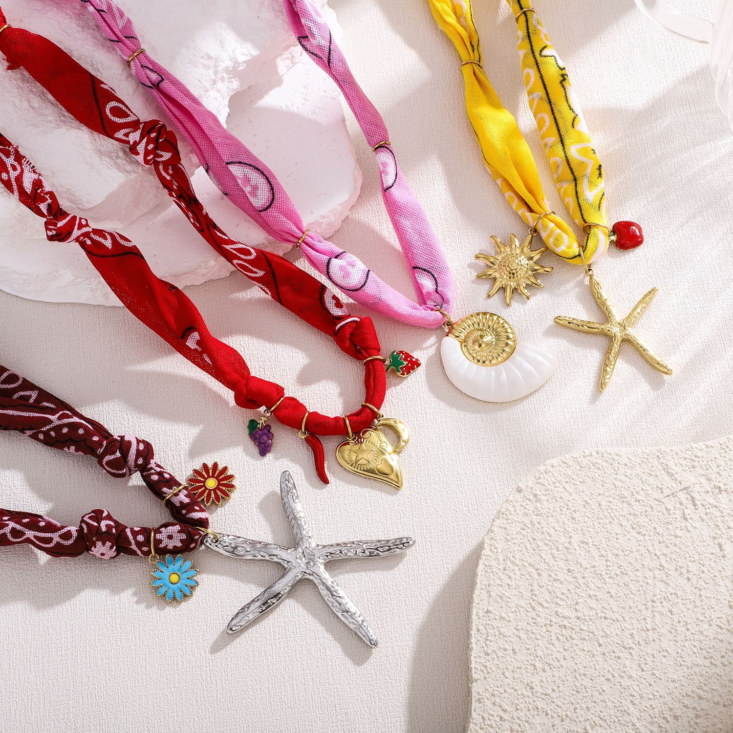 Fashionable Design Ocean Style Scarf Necklace with Elegant and Unique Stainless Steel Conch and Starfish Pendant