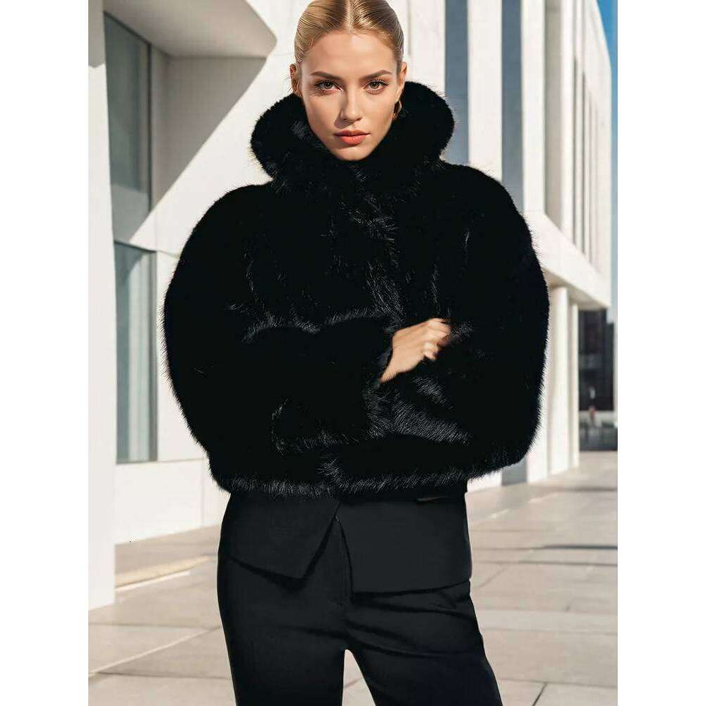 Designer Leisure High Quality DEAT Fashion Faux Fur Coat Women's Lapel Loose Long Sleeve Black Thick Warm Plush Short Jacket Winter 2024 New Tide