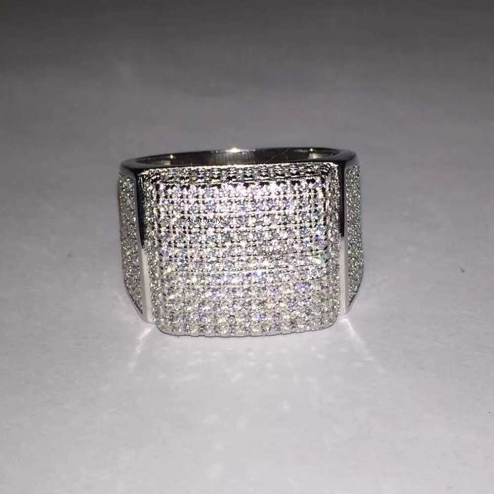 Luxury Mens 925 Sterling Silver Pinky Ring VVS round Cut Iced out Moissanite Classic Style Diamond for Weddings