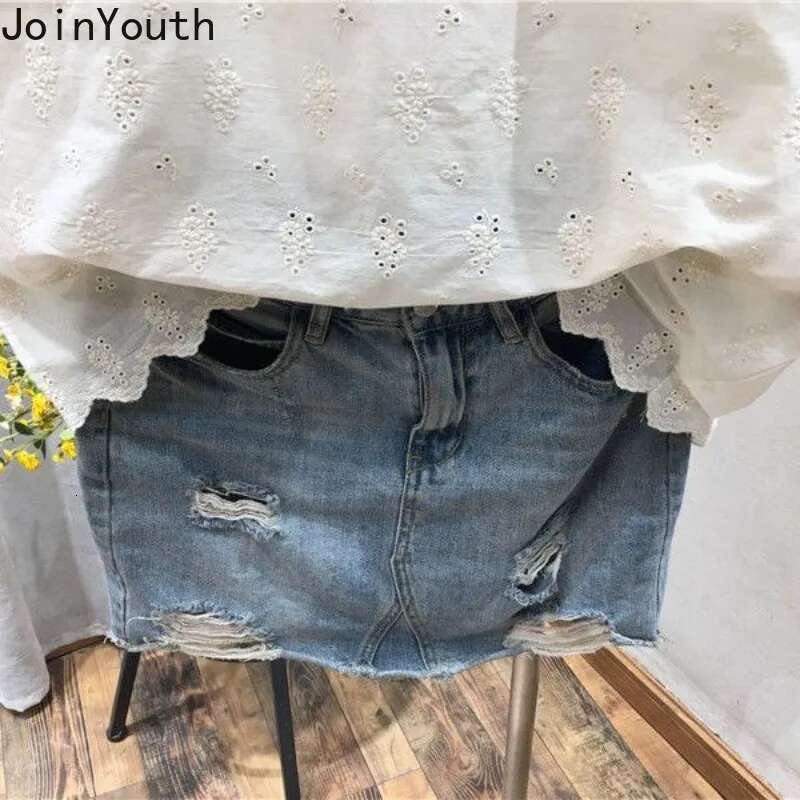 2025 Blusas Mujer De Moda Blouse Women Short Sleeve Embroidery Cotton Shirts Oversized Tops Hollow Out Vintage Summer Blouses