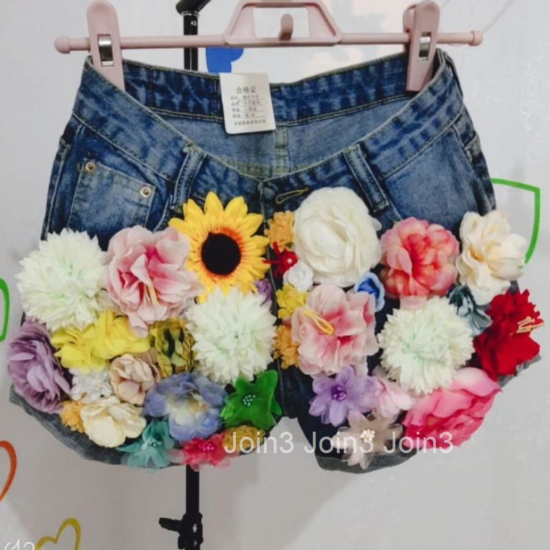 Denim Shorts Women Clothing Streetwear Fashion Jean Shorts 2025 New Bottoms Beading 3D Floral Casual Pantalones Cortos De Mujer