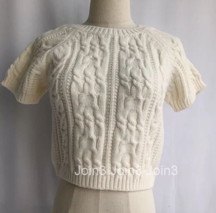 Korean Pullovers for Women 2025 Ropa Mujer O-neck Short Sleeve Knitted Ribbed Y2k Tops Pull Femme Fashion Cropped Sweater Jumper