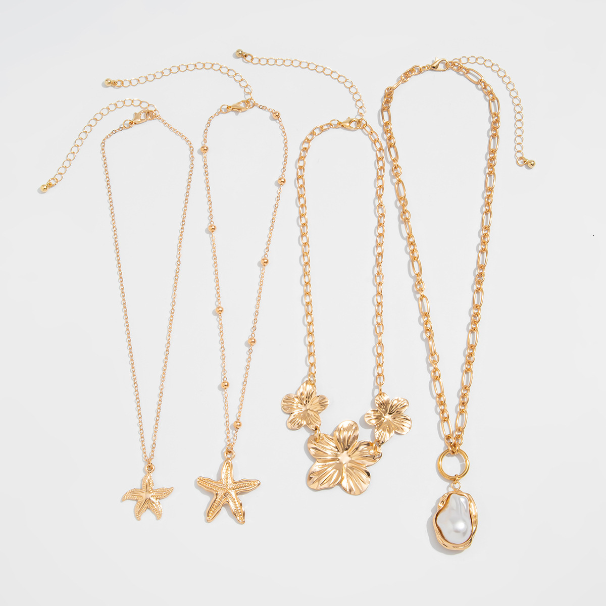Bohemian Starfish Necklace Jewelry for Women Vacation Flower Simple Pendant Clavicle Chain Silver fashion jewelry necklaces