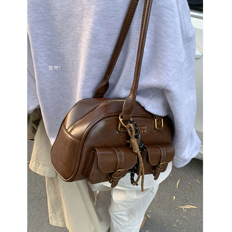 designer bag Underarm for Women Autumn Winter 2024 New Niche Handheld Bowling Large Capacity Commuter Bag