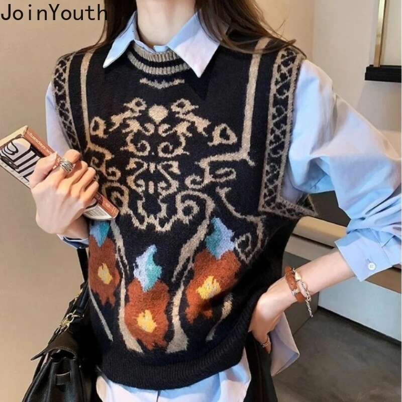 Vintage Sweater Vest Women O-neck Sleeve Vintage Knitted Tanks 2025 Ropa Mujer Crop Tops Casual Jumper Korean Fashion Waistcoat