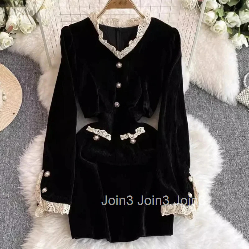 Black Fake Two Dresses Women V-Neck Slim Fit Robe Femme 2025 Vestidos De Mujer Patchwork Lace Elegant Vintage Corduroy Dress