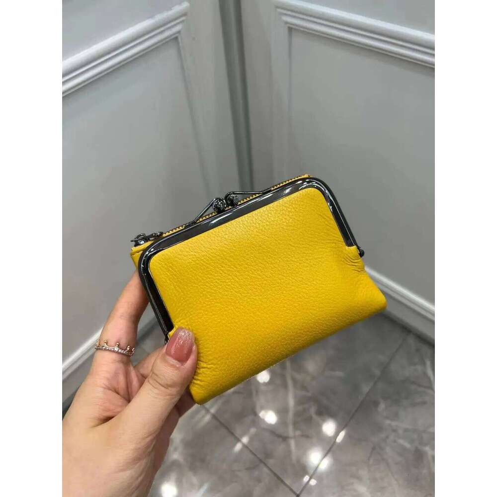 Coin Purse Genuine Leather Retro Handbag Short Women's Multifunctional Clip Zero Wallet Cowhide wallets Card holder