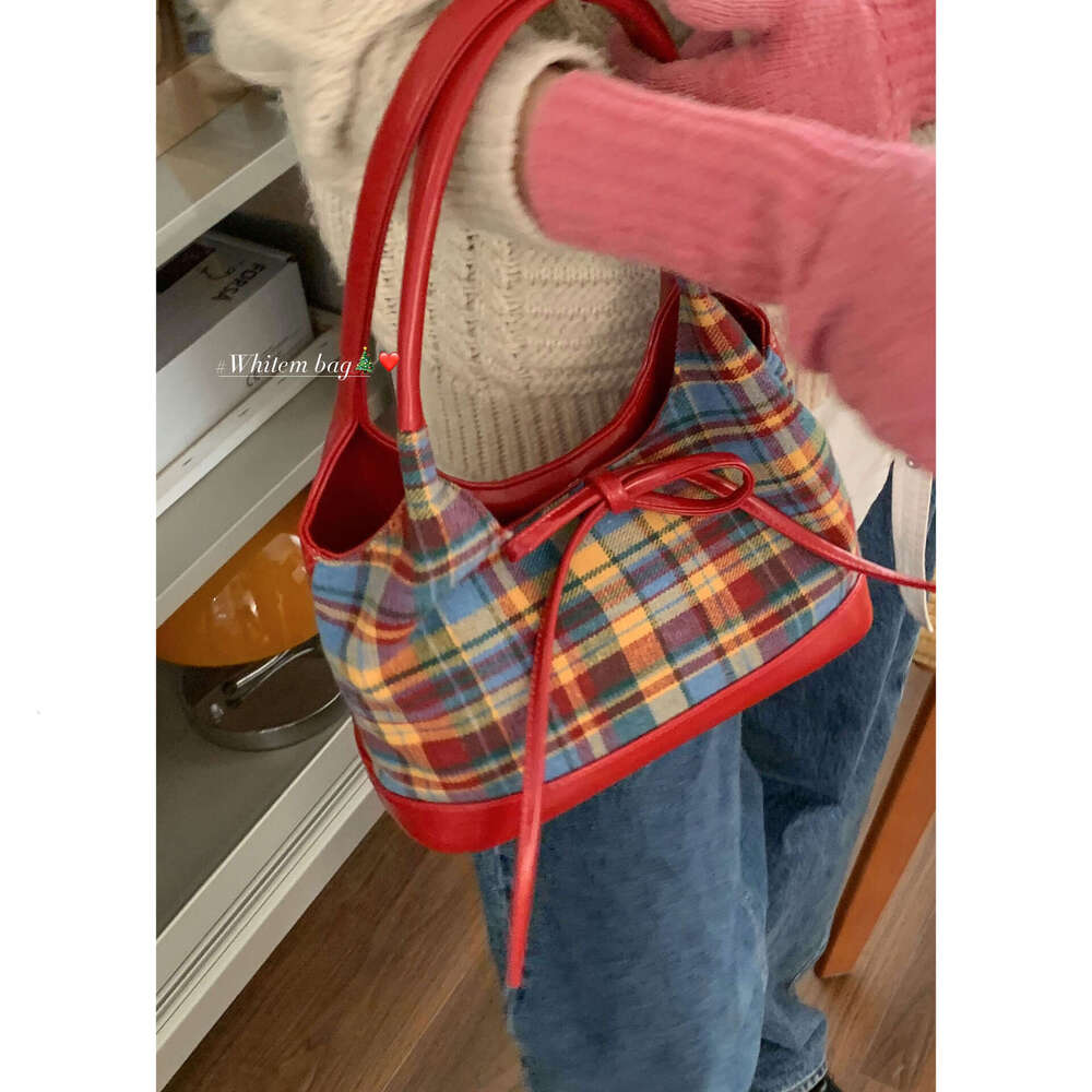 designer bag Korean Style Fashion Handheld Basket for Women 2024 New Wool Plaid Bucket Niche Texture Underarm Bag