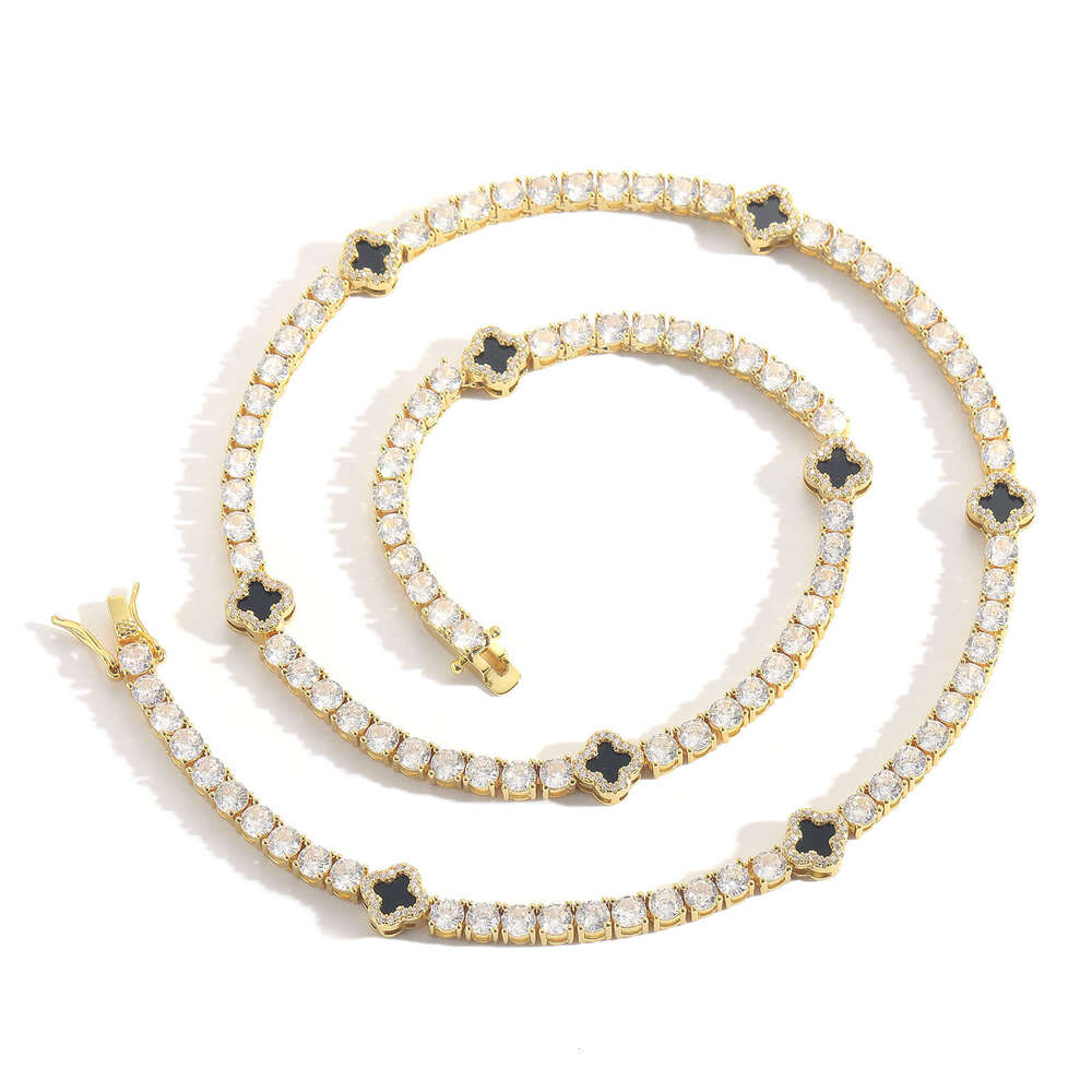 Ins Style Four-Leaf Clover Inlaid Dia Tennis Necklace for Women High-End Clavicle Chain Accessory New Geometric Design a077