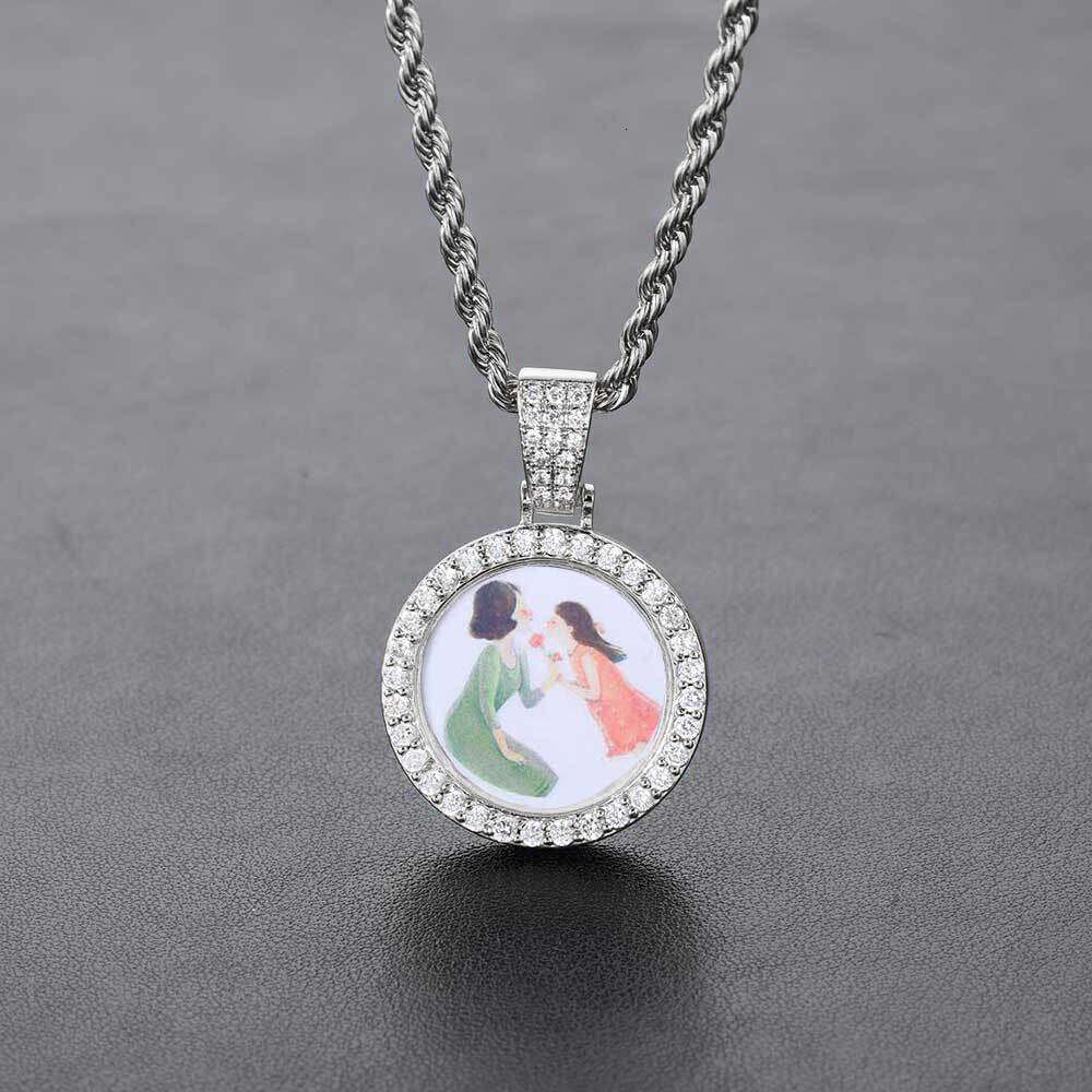 Unique Creative Mini Small Round Photo Pendant Micro-Paved Zircon Hip-Hop Frame Necklace 40bd