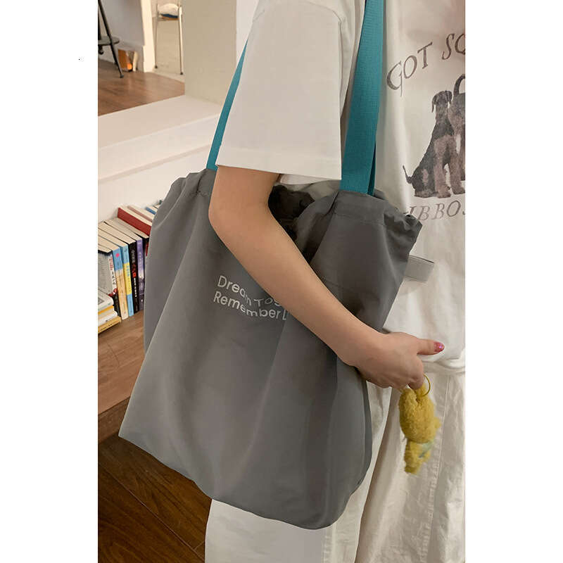designer bag Casual Canvas Korean Style Lazy Wind Women 2025 New Simple Nylon Tote Large Capacity Shoulder Bag