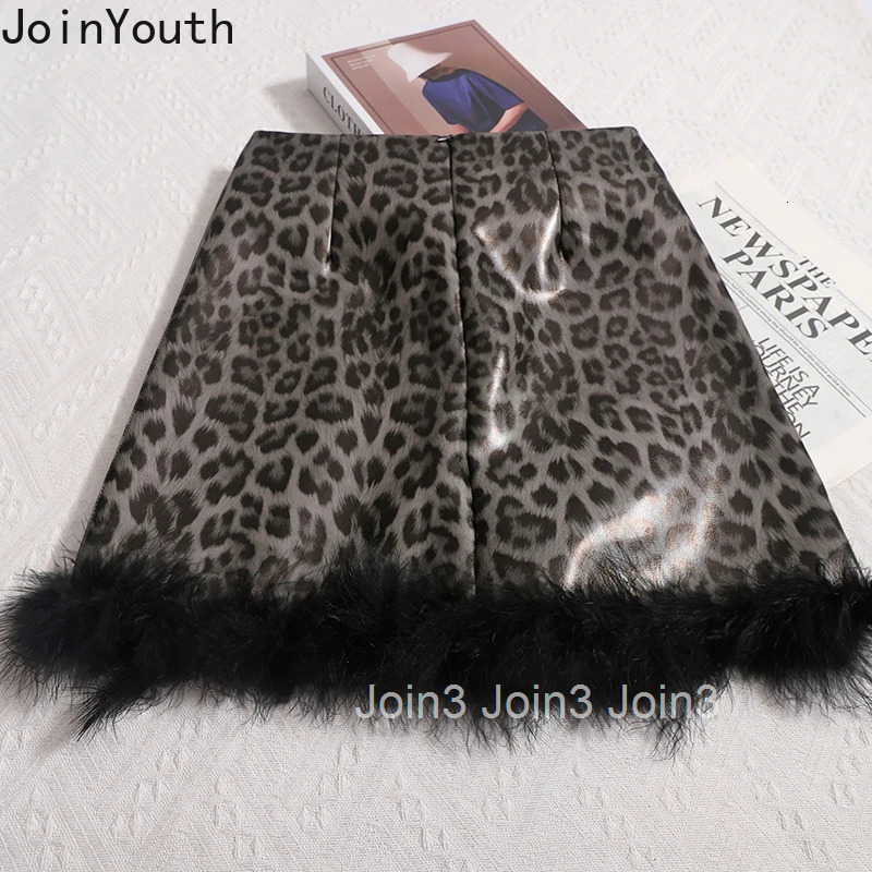 Fashion Leopard Print Skirts for Women Temperament Jupe 2025 Faldas Mujer De Moda Patchwork Furry Bodycon Mini Skirt Korean Saia