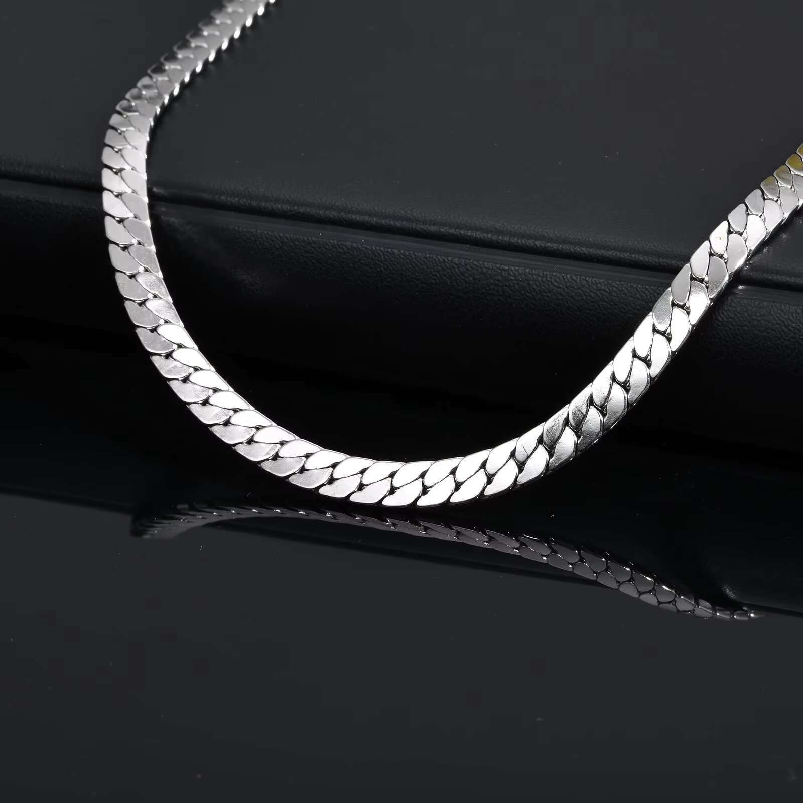 Classic Stainless Steel Miami Cuban Link Chain Hip Hop Collar Jewelry 6mm Fashion Men Chain Necklaces