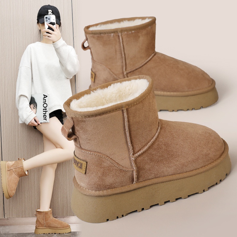 2025 free shipping designer autumn and winter casual solid color snow boots Korean version women's velvet mid top height increasing cotton shoes 