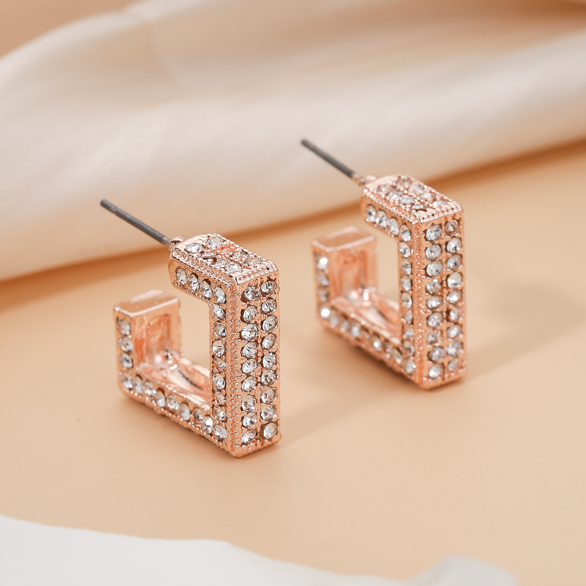 Square Design Inlaid Stud Fashion Simple Elegant Full High-End Sense Earrings