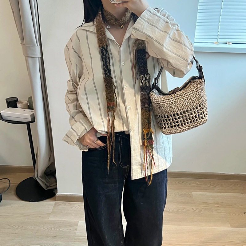 Free shipping designer bag 2025 New Handmade Crochet Shoulder Bag Underarm Bag Straw Feel Spring Summer Vintage Handbag Niche Women Bag Trend