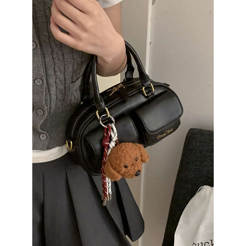 Niche Texture Bowling Ball for Women 2024 New Fashion Handheld Pillow Single designer bag Shoulder Crossbody Bag