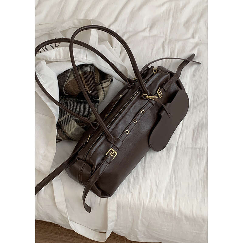 Niche Bowling Ball for Women designer bag 2024 New Simple Large Capacity Shoulder Fashion Underarm Bag