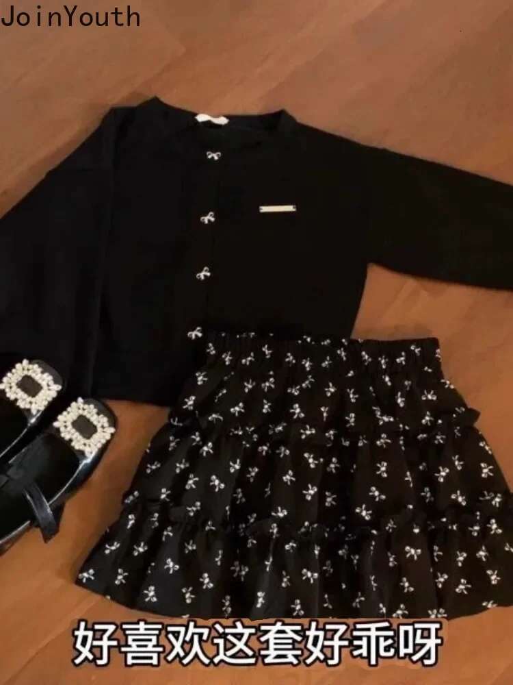 Two Piece Sets Womens Outfits Roupas Femme Knit Cropped Sweater Coat High Waist Floral A-line Skirt Suit Chic Sweet Skirts Set