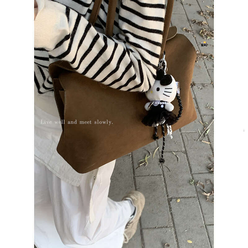 designer bag Autumn Suede for Women 2024 New Fashion Tote Simple Commuter Large Capacity Underarm Bag