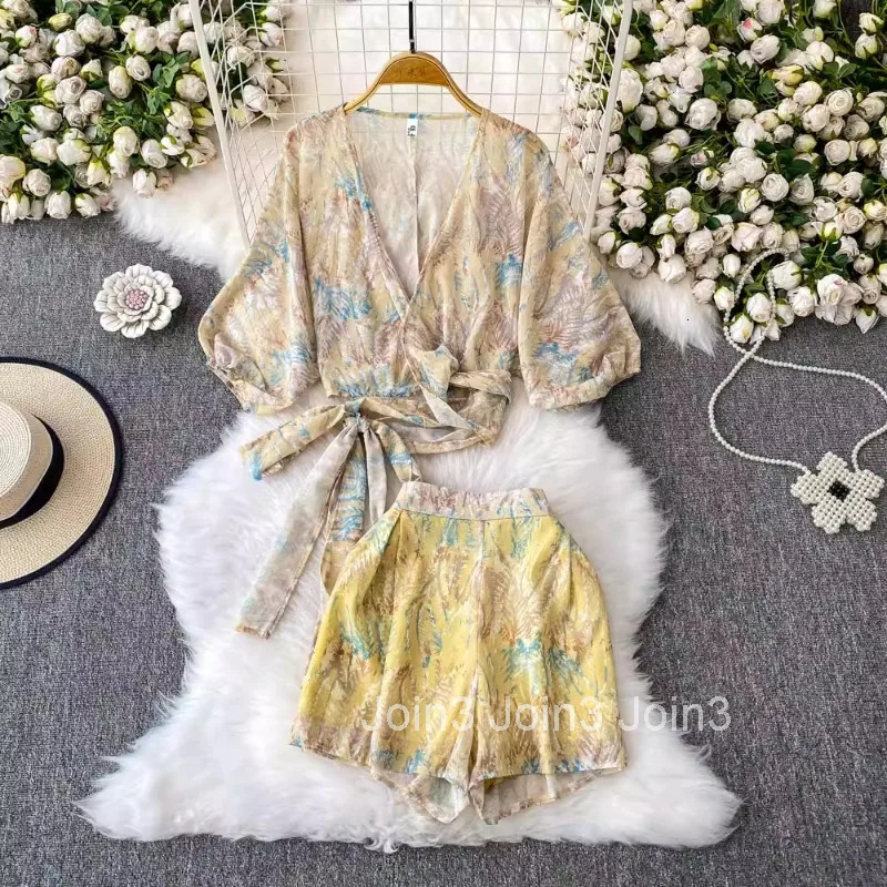 Shorts Sets Summer Womens Clothing 2 Piece Set Deep V-neck Bandage Loose Shirt High Waist Wide Leg Shorts Outfits Floral Suit