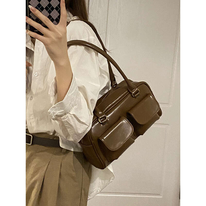 Niche Design Underarm for Women 2022 designer bag New Large Capacity Shoulder Bag High-end Commuter Handbag