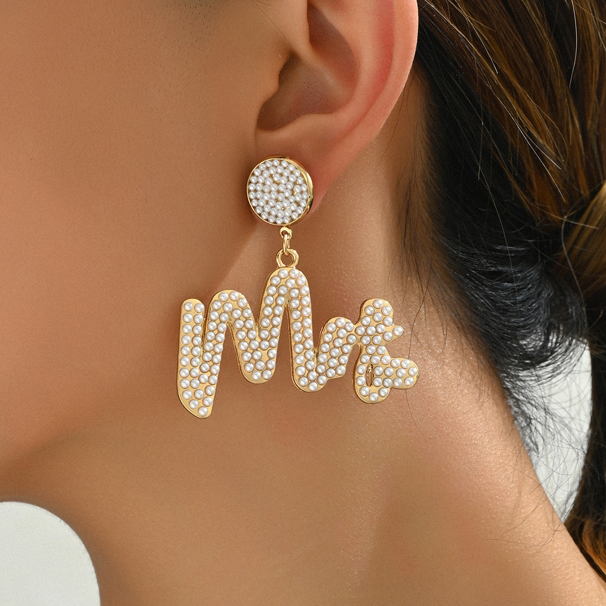 Sweet Co Girl Style Inlaid With Pearls Studs Personality English Letter Design Earrings