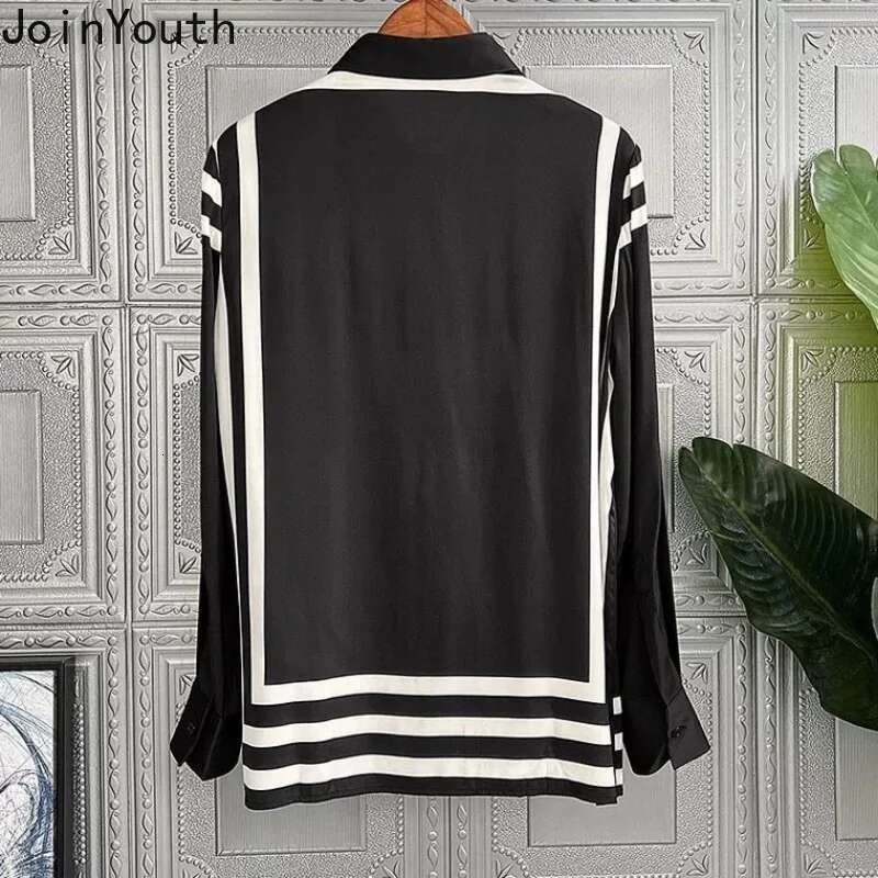 2025 Blusas Mujer De Moda Vintage Women Blouese Turndown Collar Long Sleeve Shirts Loose Striped Korean Chic Blouse Tops 27y557