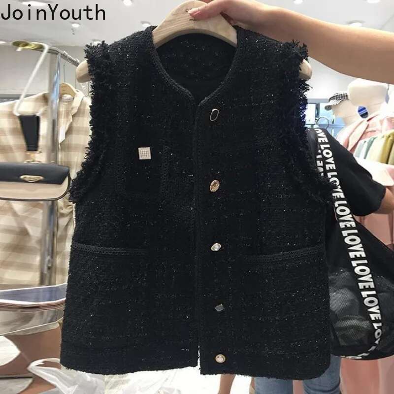 Korean Vest Womens Clothing O-neck Vintage Loose Waistcoat 2025 Ropa Mujer Temperament Tanks Tops Sleeveless Cardigan Women