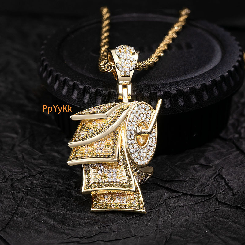Luxury Moissanite Jewelry Hip Hop Roll Paper Shape Pendant Diamond Inlaid Whistle Unique Trendy Cool Men BlingBling Minimalist Fashion Accessory