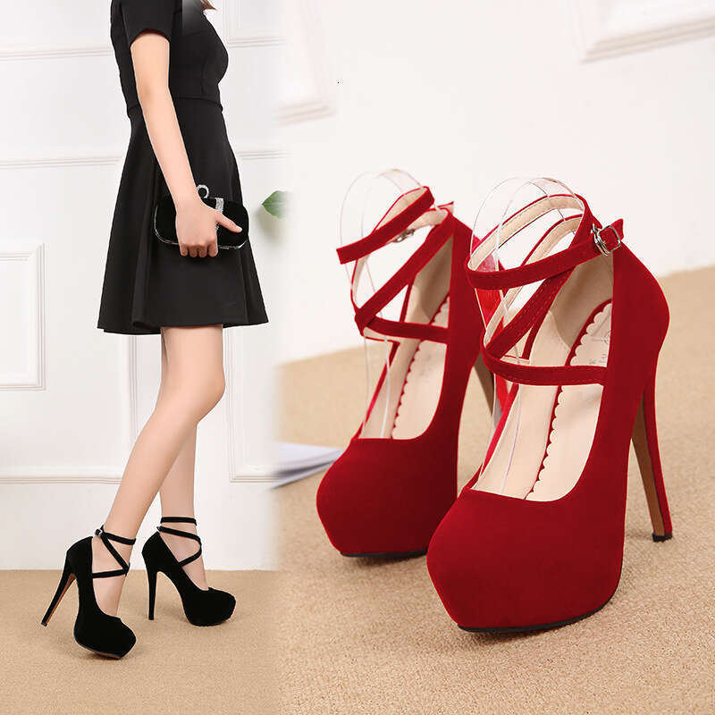 2024 Summer New Fashion Cross Strap Large Size High Heels Women Nightclub Shoes