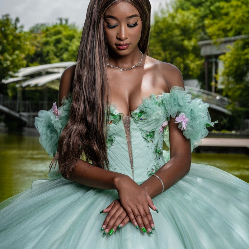 Green Quinceanera Dresses Ball Gown Off The Shoulder Bow Flower Beads Tull Corset Sweet 16 Dress Vestidos 15 De Anos