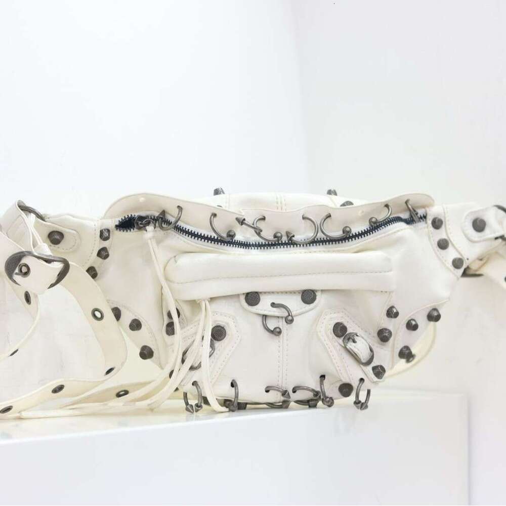 INS Rivet Piercing Motorcycle New Crossbody Waist Niche Versatile Genuine Leather Texture Women s Chest Bag