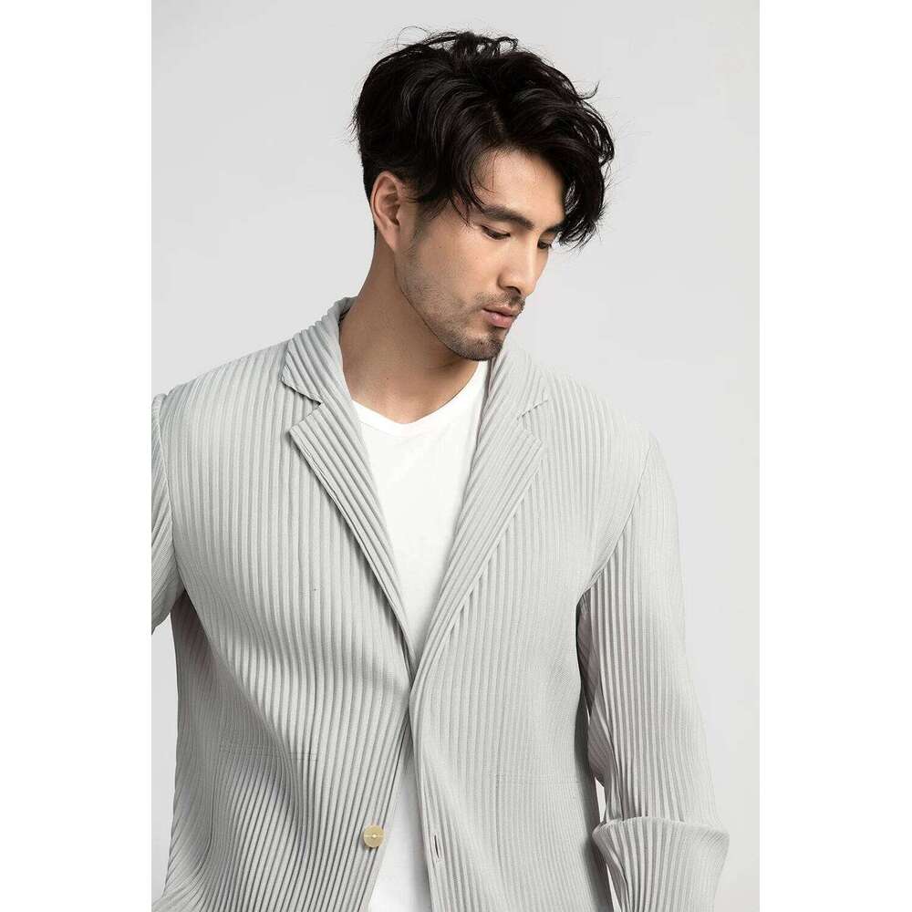 Miyake Pleated Blazer Black Suits For Men High Quality Casual Japanese Style Blazers Stretch Fabric Slim Fit Coat