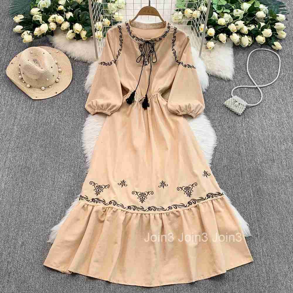 Vintage Woman Dresses 2025 Vestidos De Mujer Slim Waist Lantern Sleeve O-neck Robe Femme Embroidery Floral White Dress for Women