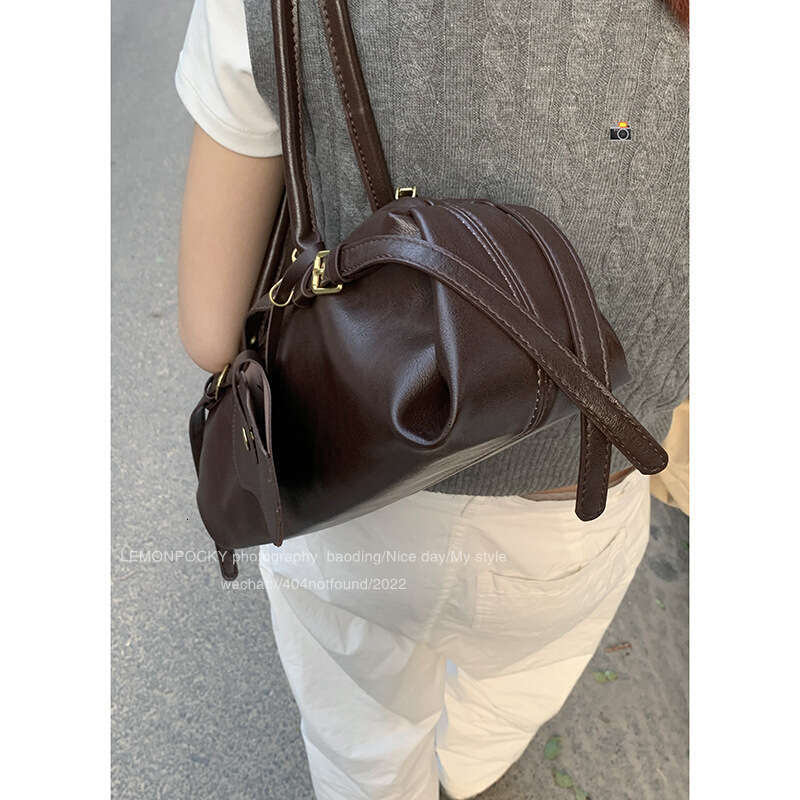 Niche Bowling Ball for Women designer bag 2024 New Simple Large Capacity Shoulder Fashion Underarm Bag