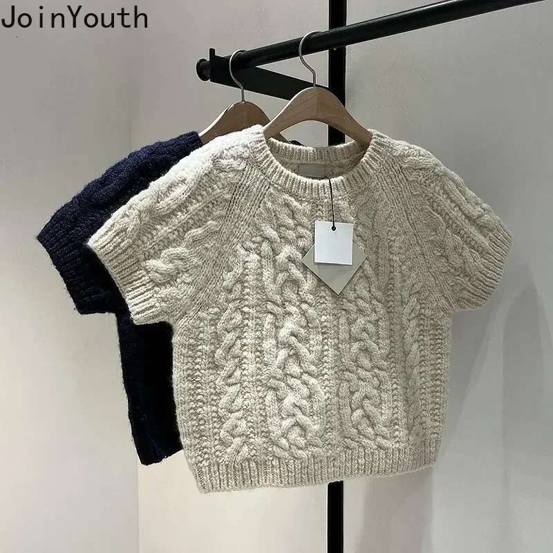 Korean Pullovers for Women 2025 Ropa Mujer O-neck Short Sleeve Knitted Ribbed Y2k Tops Pull Femme Fashion Cropped Sweater Jumper