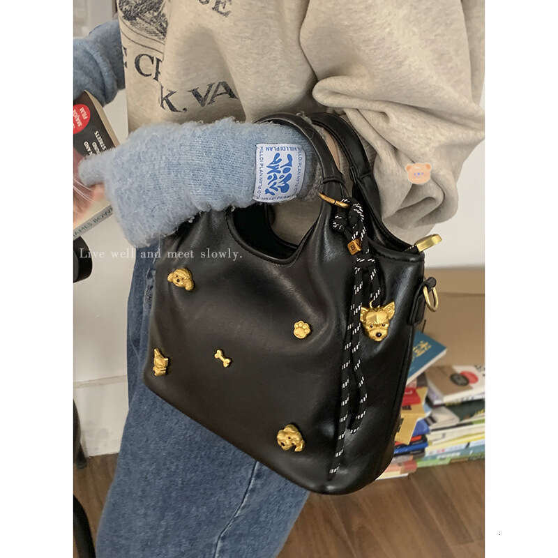 designer bag Korean Style Handheld Fashion Basket Women's 2024 Winter New Simple Shoulder Niche Crossbody Bag