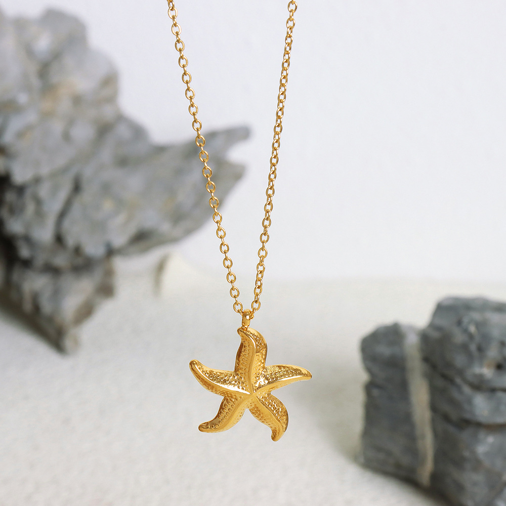 Boho Gold Starfish Necklace, Textured Sea Creature Pendant Chain, Beachy Jewelry Gift for Her for Women